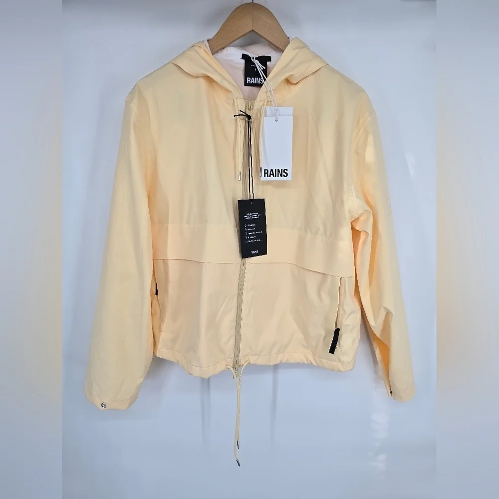 NWT! RAINS, Suva Hardshell Short String W Jacket, Gleam, Size Small, MSRP $259
